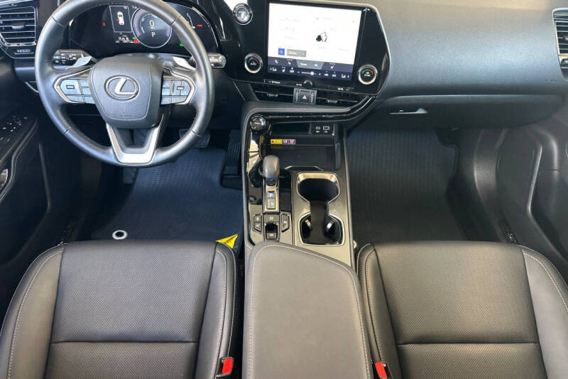 2025 Lexus NX 350h