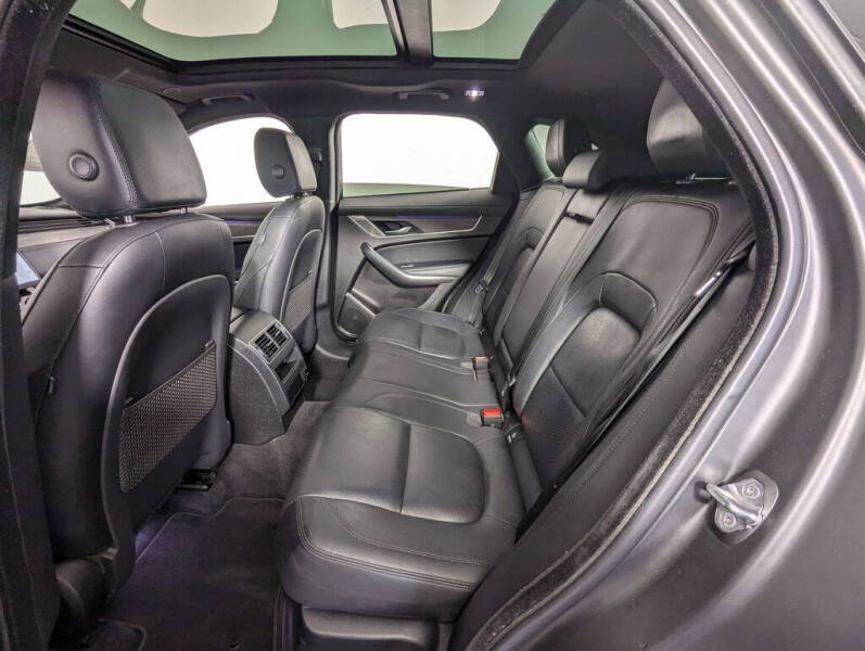 2023 Jaguar F-PACE P250 S