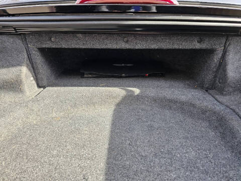 2005 Ford Thunderbird Deluxe