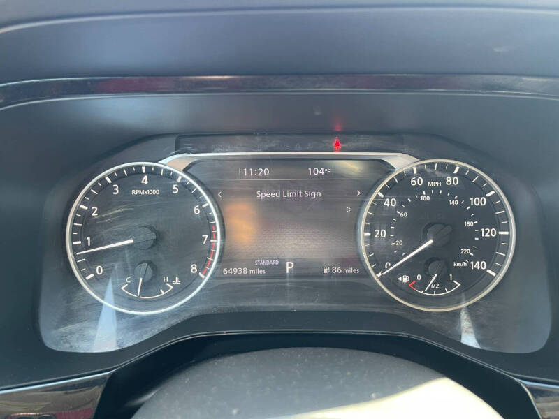 2022 Nissan Pathfinder Platinum