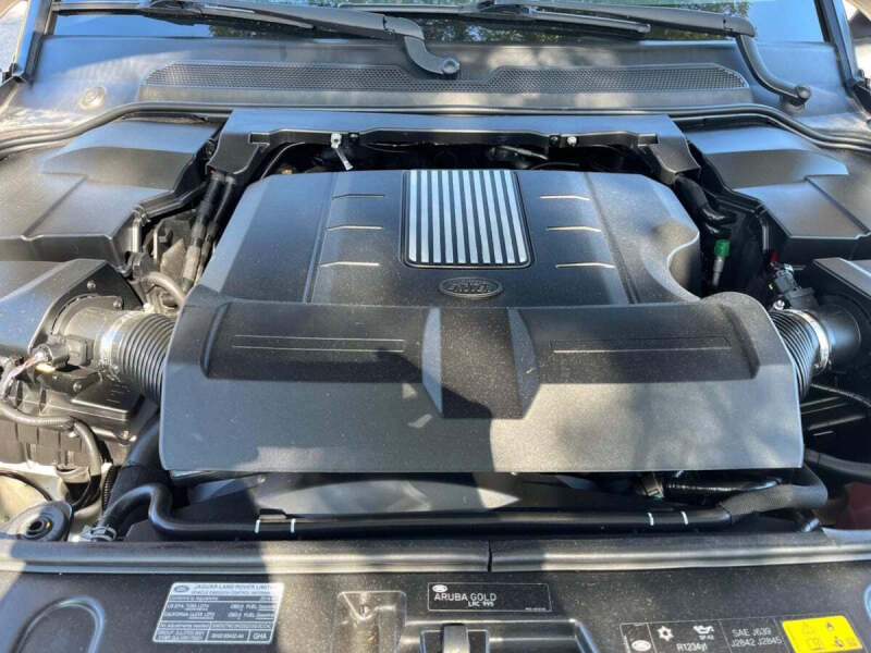 2016 Land Rover LR4 HSE LUX