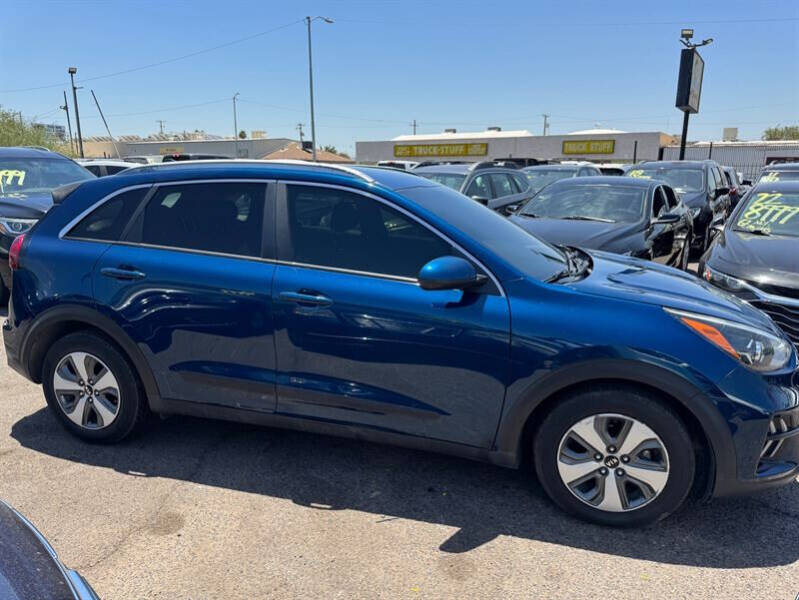 2020 Kia Niro LX