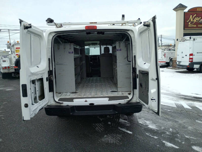 2019 Nissan NV 1500 S