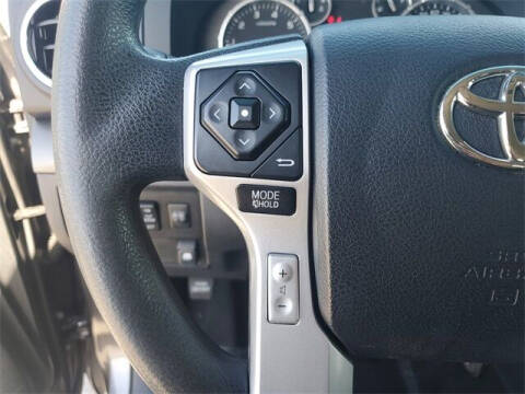 2017 Toyota Tundra SR5