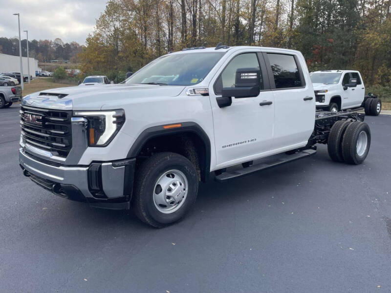 2026 GMC Sierra 3500HD CC Pro