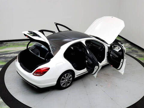 2016 Mercedes-Benz C-Class