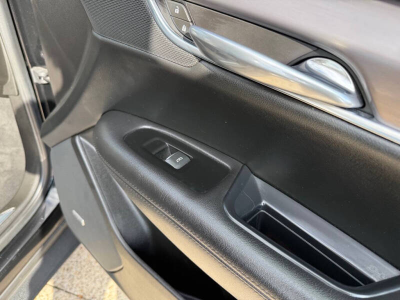 2018 Cadillac XT5 Premium Luxury