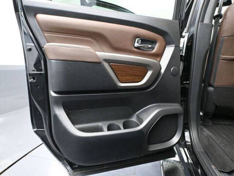 2021 Nissan Titan Platinum Reserve