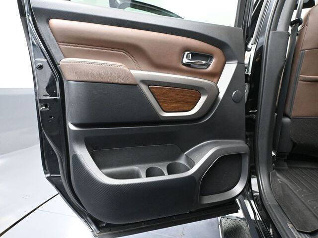 2021 Nissan Titan Platinum Reserve