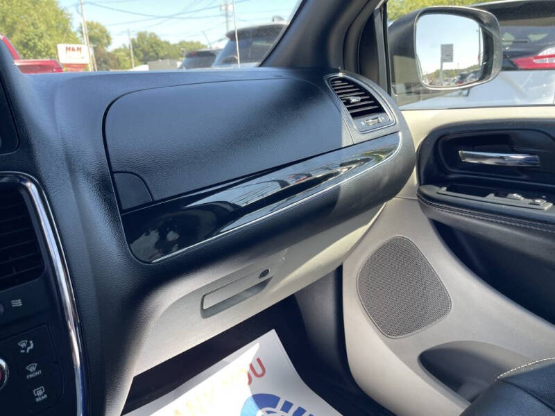 2020 Dodge Grand Caravan SXT