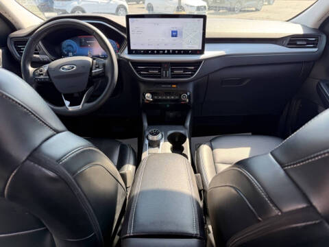 2024 Ford Escape Platinum