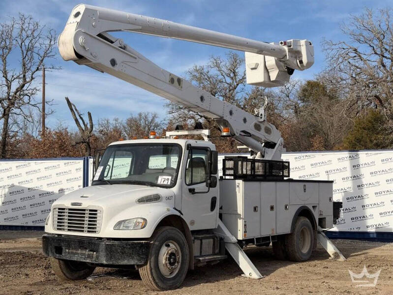 2018 Freightliner M2 106