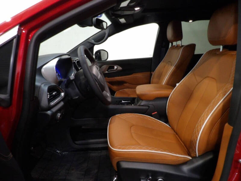 2026 Chrysler Pacifica Pinnacle