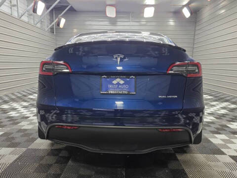 2025 Tesla Model Y Long Range