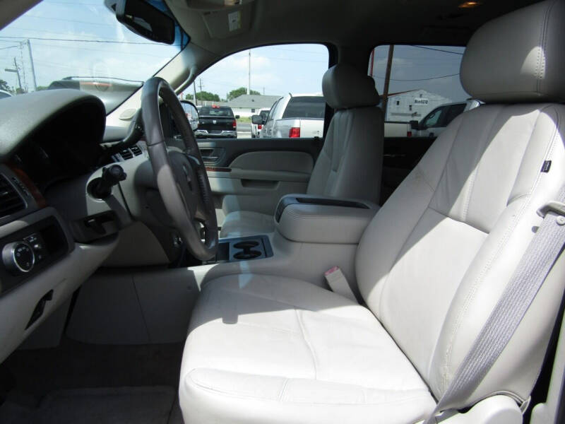 2010 GMC Yukon XL SLT