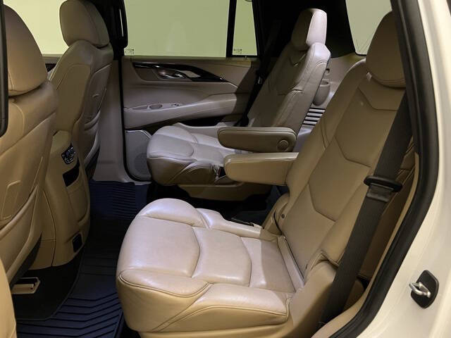 2020 Cadillac Escalade Platinum