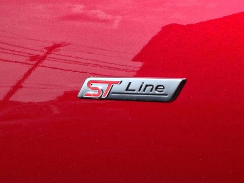 2025 Ford Escape ST-Line