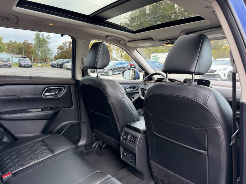 2023 Nissan Rogue Platinum