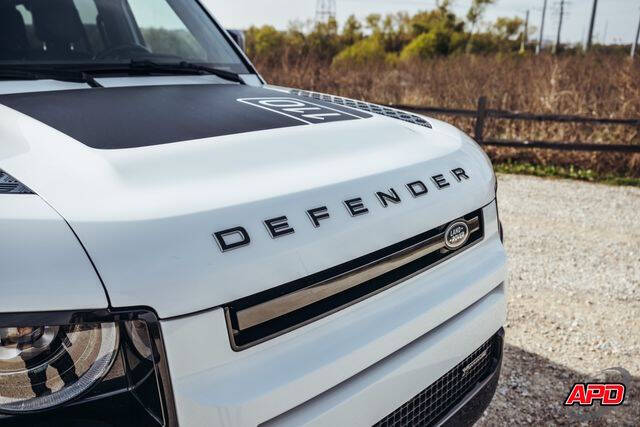 2022 Land Rover Defender 110 X-Dynamic HSE