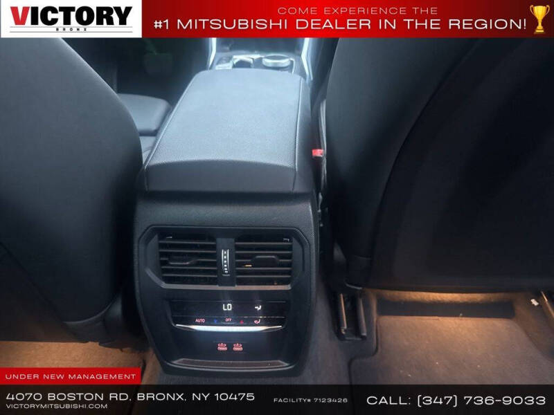 2024 BMW 3 Series 330i