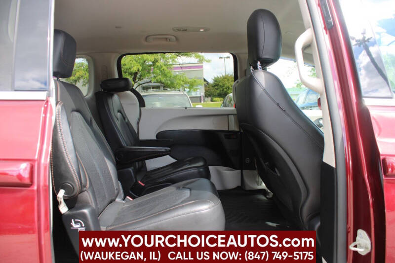 2020 Chrysler Pacifica Touring L