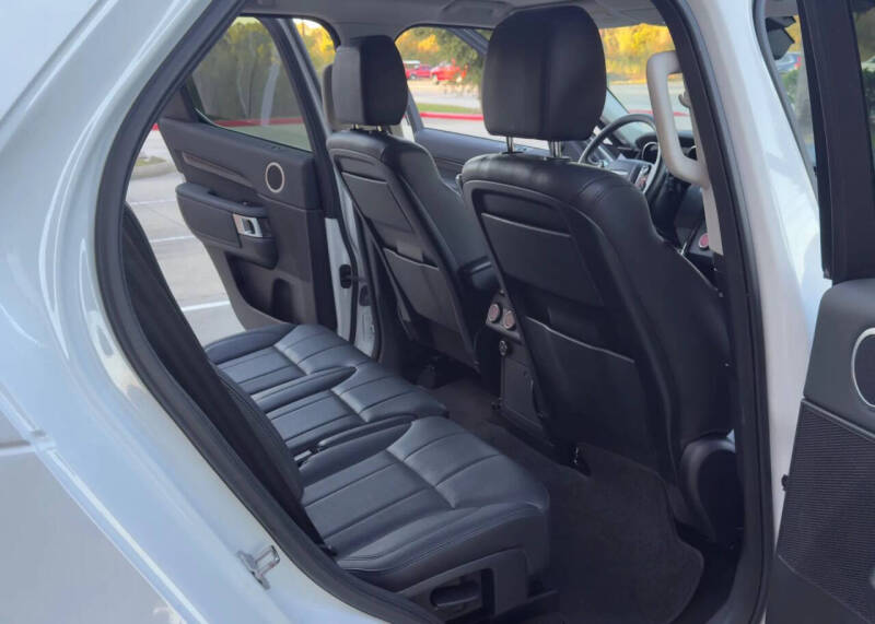 2019 Land Rover Discovery SE