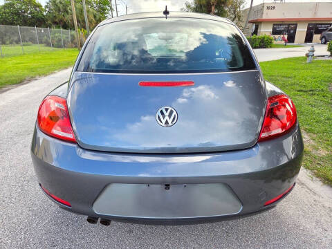 2013 Volkswagen Beetle 2.5L Entry PZEV