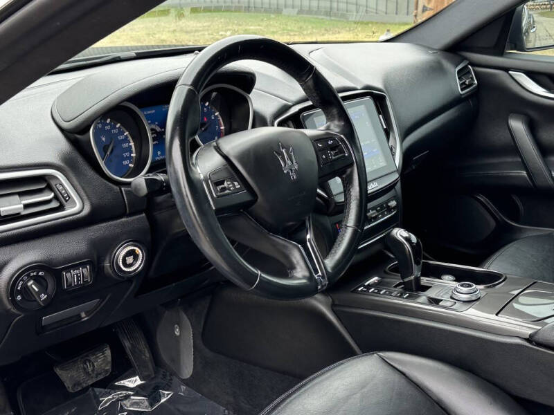 2018 Maserati Ghibli