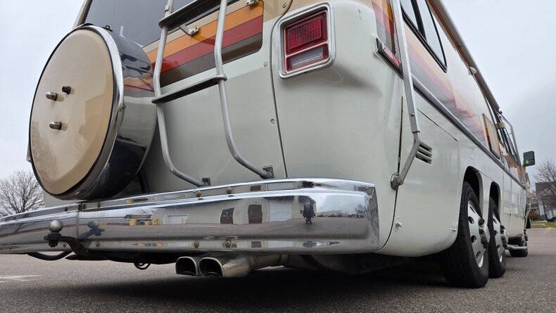 1976 GMC Motorhome 26'