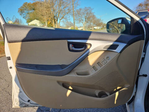 2011 Hyundai Elantra GLS