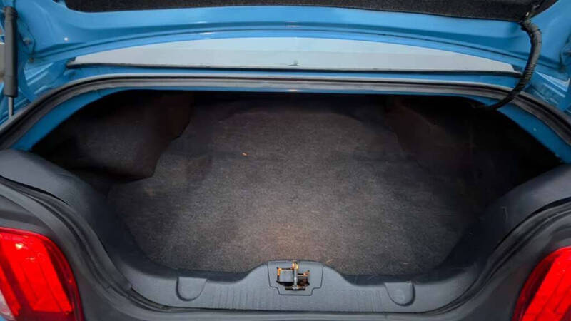 2012 Ford Mustang V6 Premium