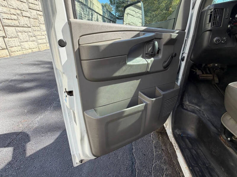 2015 GMC Savana 3500