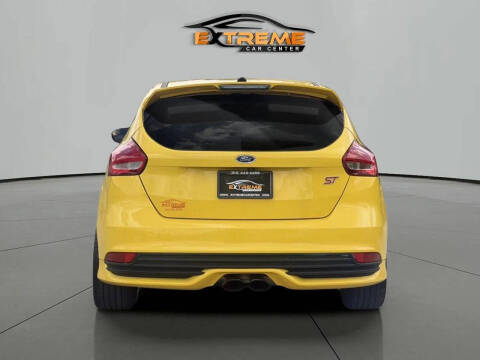 2017 Ford Focus ST