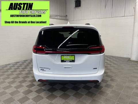 2022 Chrysler Pacifica
