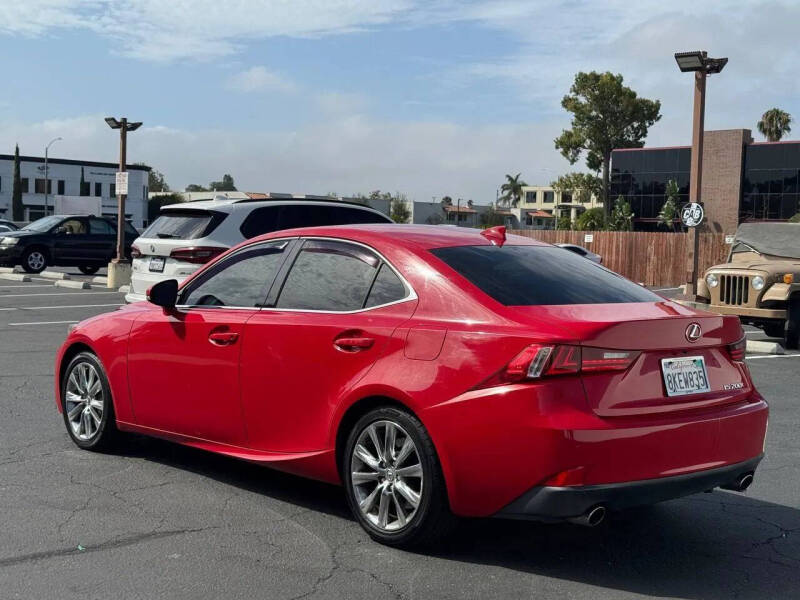 2016 Lexus IS 200t