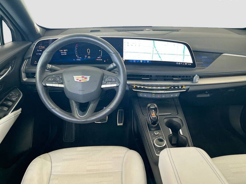 2025 Cadillac XT4 Sport