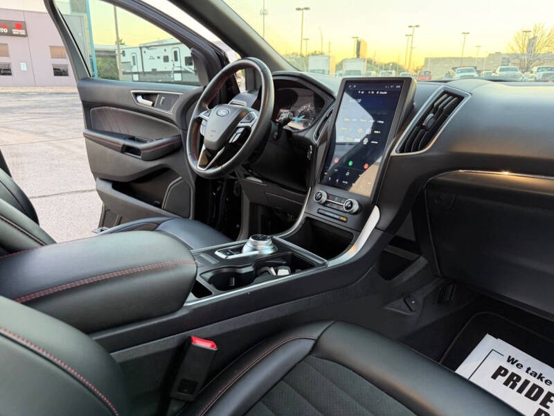 2024 Ford Edge ST-Line