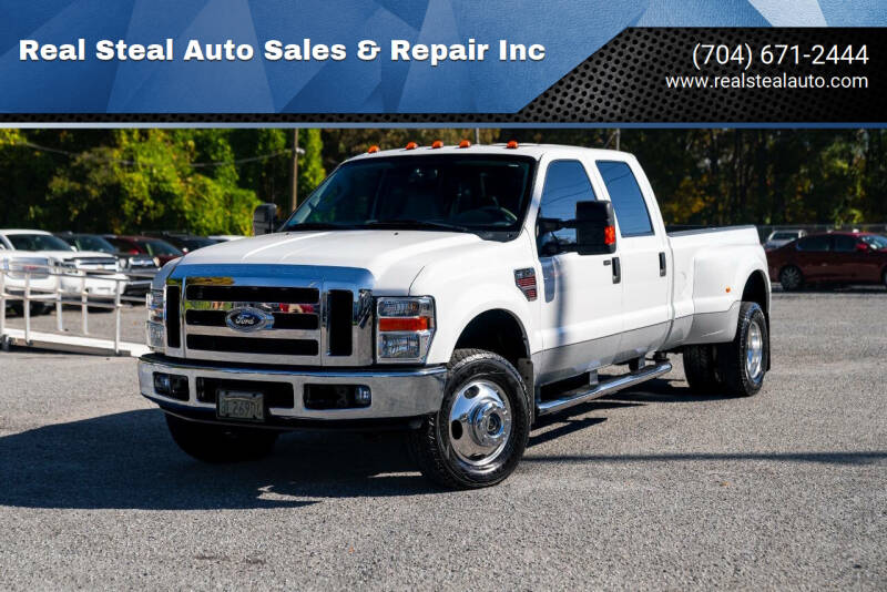 2008 Ford F-350 Super Duty Lariat's photo