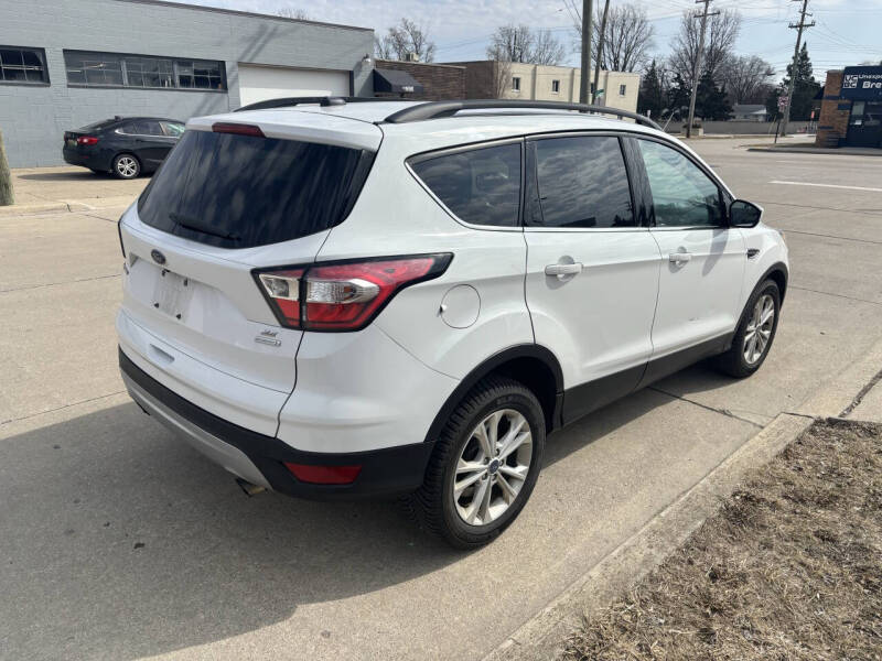 2018 Ford Escape SE