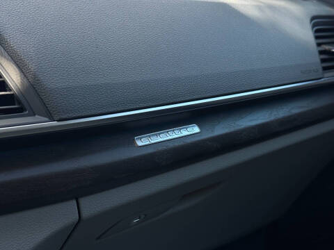 2019 Audi Q5 quattro Prestige 45 TFSI