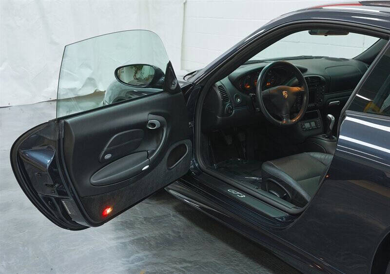 2004 Porsche 911 GT3