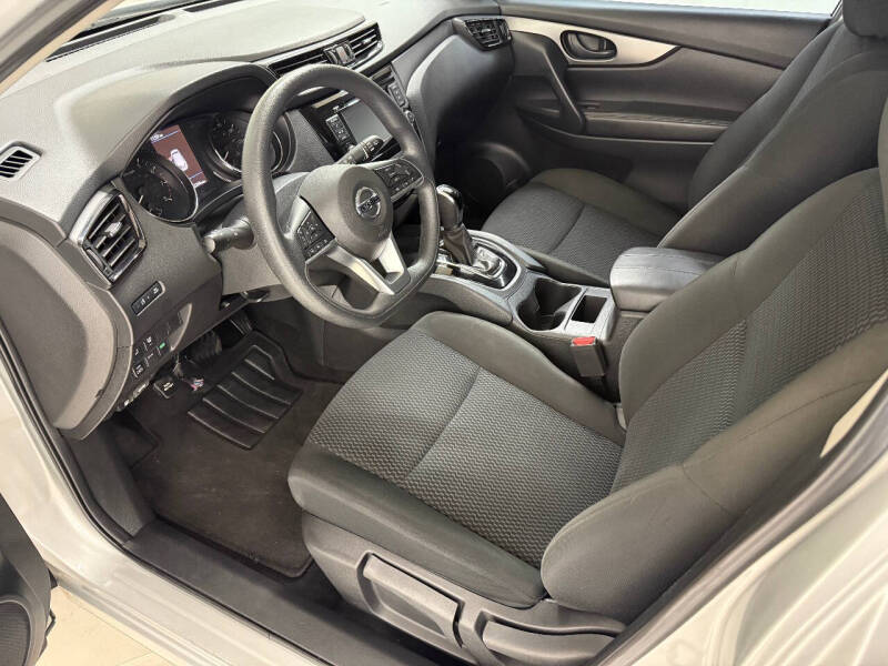 2022 Nissan Rogue Sport S