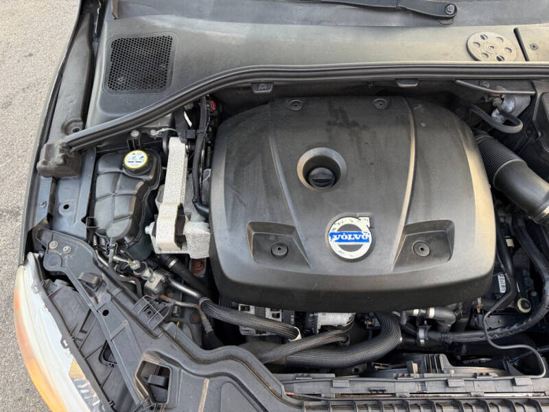 2015 Volvo S60 T5 Drive-E Premier Plus