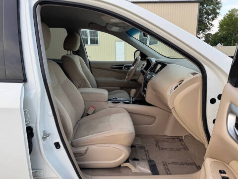 2014 Nissan Pathfinder SV