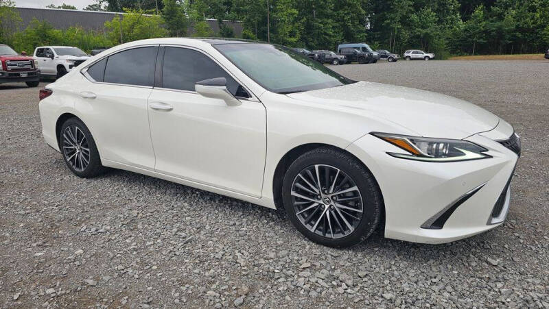 2022 Lexus ES 350