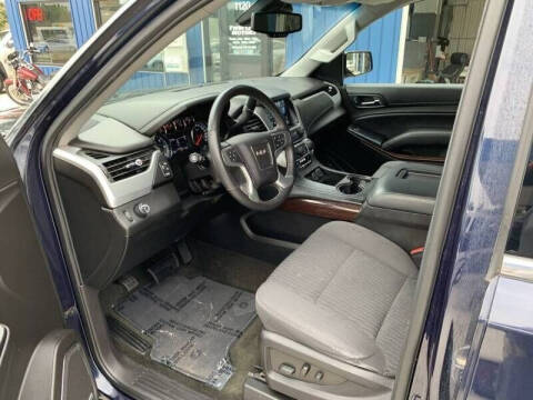 2017 GMC Yukon XL SLE