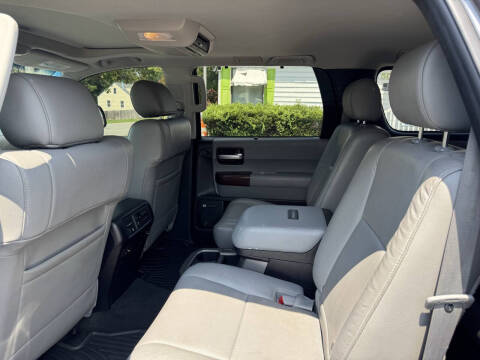 2015 Toyota Sequoia Platinum