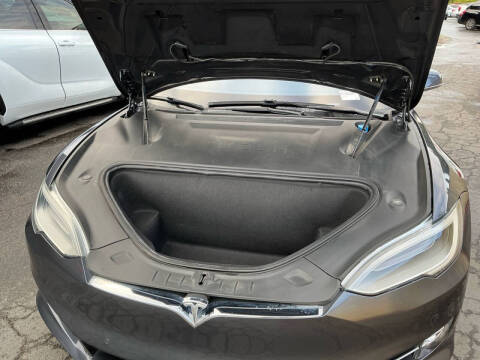 2019 Tesla Model S 75D