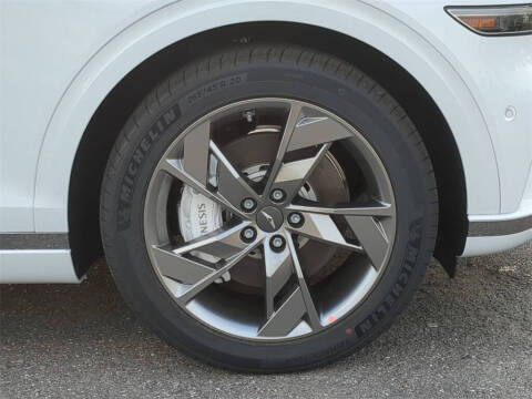 2025 Genesis Electrified GV70 Advanced