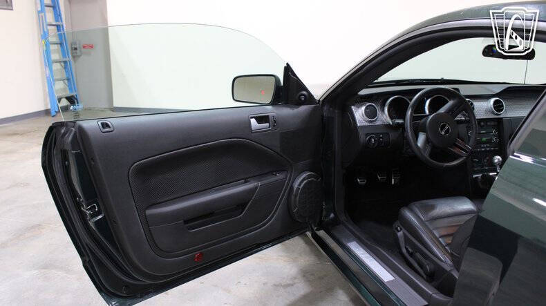 2008 Ford Mustang
